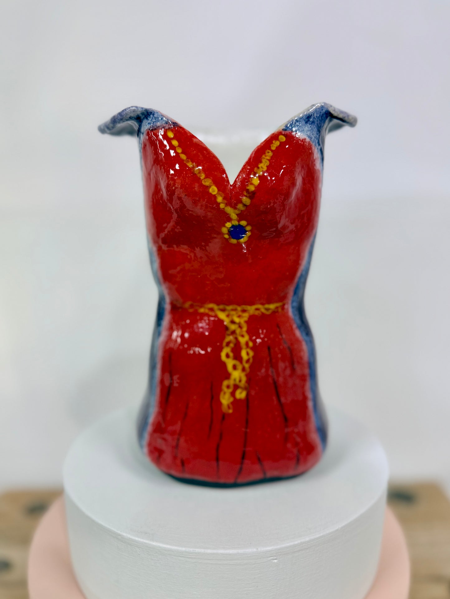 Mature Lady Vase - Liz Gibson