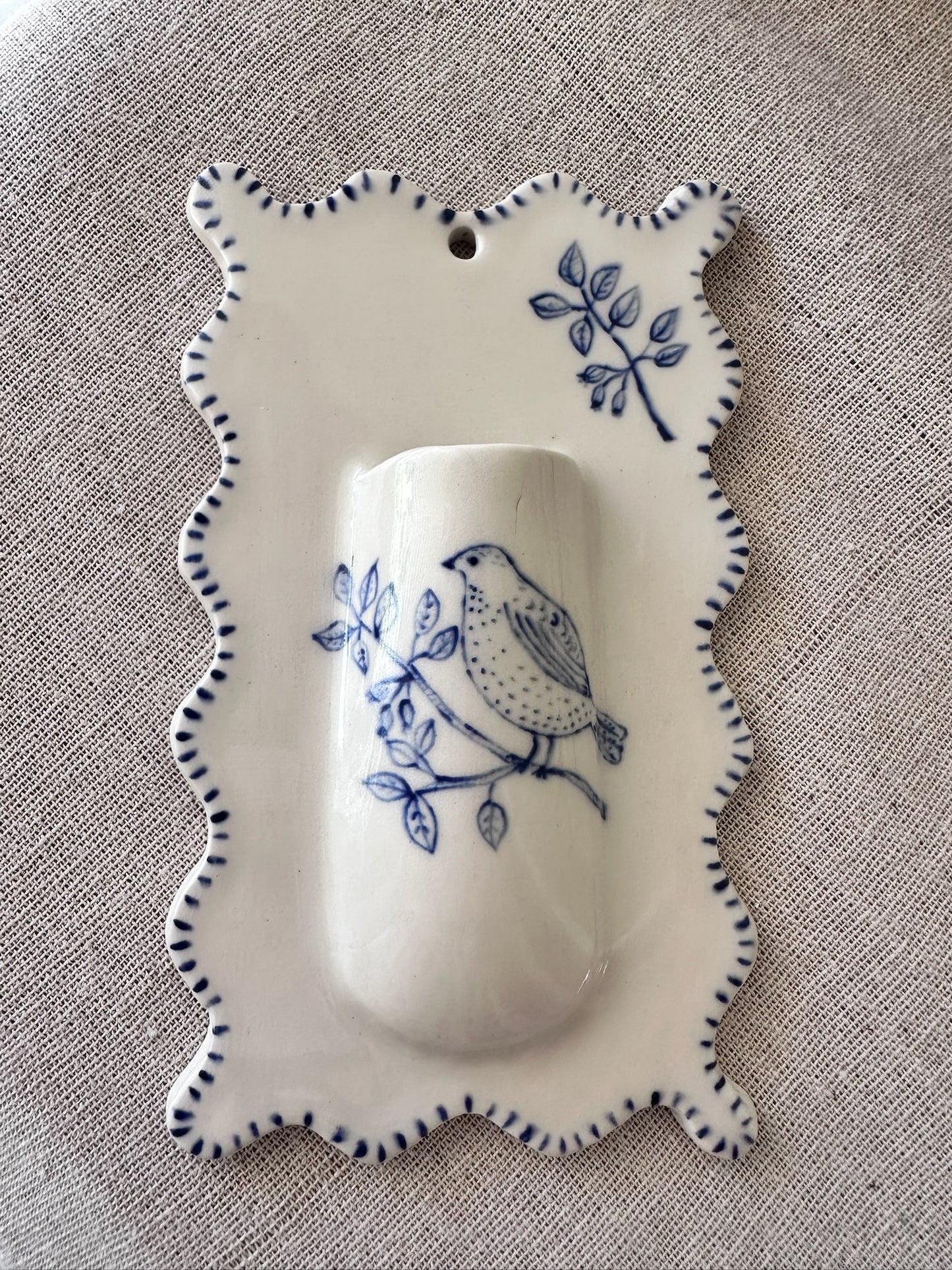 Casie Hughes ( Loop Sisters ) - Bird Wall Vase