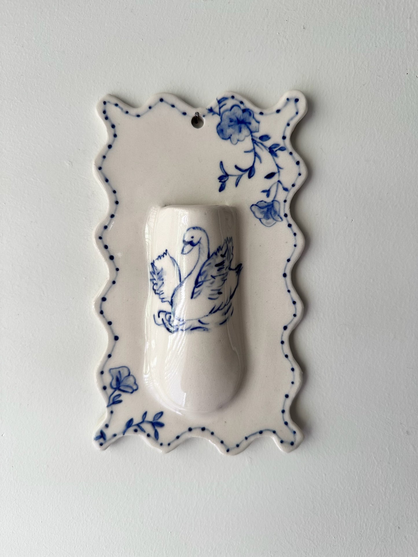 Casie Hughes ( Loop Sisters ) - Swan Wall Vase